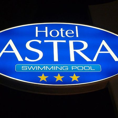Hotel Astra Milano Marittima Esterno foto